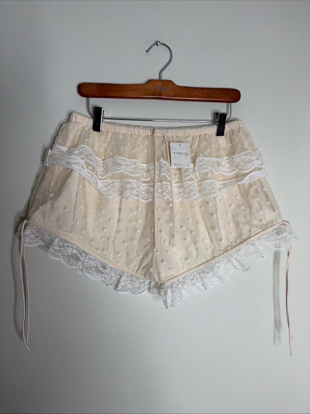 Free People Sweet Sugar Heart Mesh Vintage Lace Ruffled Bloomer Shorts S - Picture 4 of 6